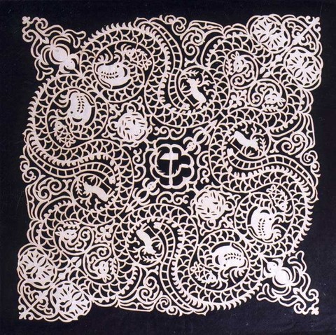 Выставка «Узор дракона»