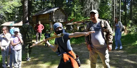 Интерактивная программа «Крепких людей дорога»