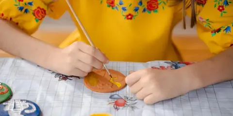 Интерактивная экскурсия «Роспись по глине»