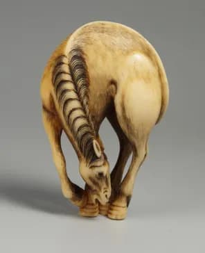 Выставка «Мастера нэцкэ. Миниатюрная скульптура Японии XVIII–XX веков»