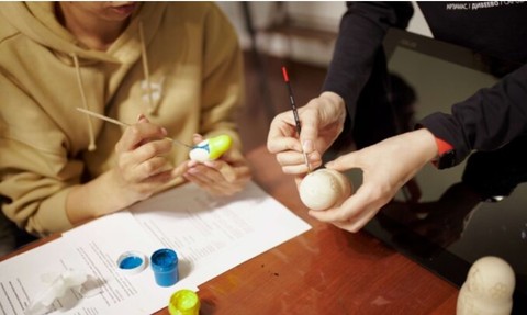 Творческое занятие «Семейная матрешка»