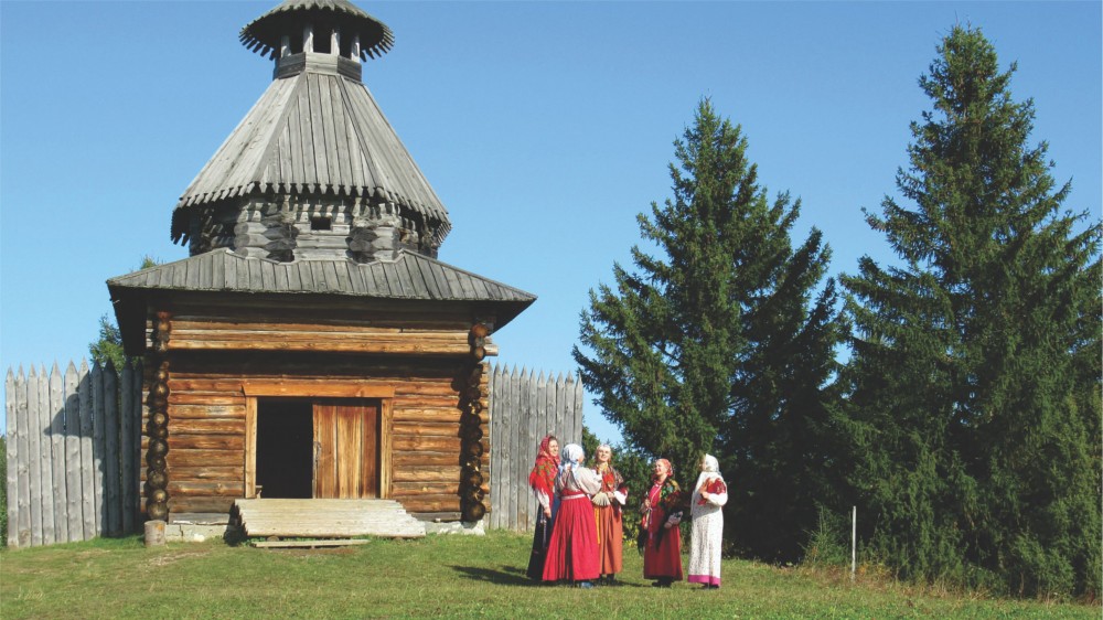 Экскурсия с фольклорными элементами по музею «Хохловка»