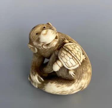 Выставка «Мастера нэцкэ. Миниатюрная скульптура Японии XVIII–XX веков»