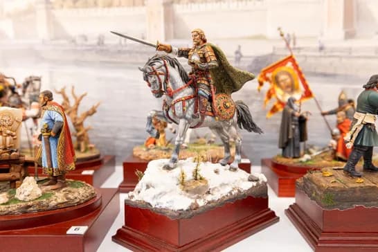 Выставка «История в миниатюре — взгляд сквозь века»