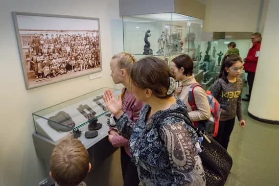 Выставка «Уральский сфинкс»