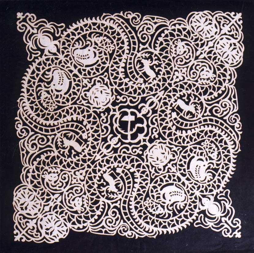 Выставка «Узор дракона»