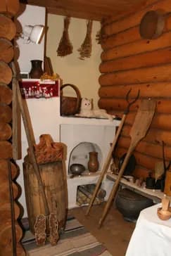 Экспозиция «Русская изба»