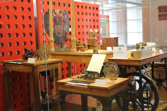 Экскурсия «История развития средств связи в России»