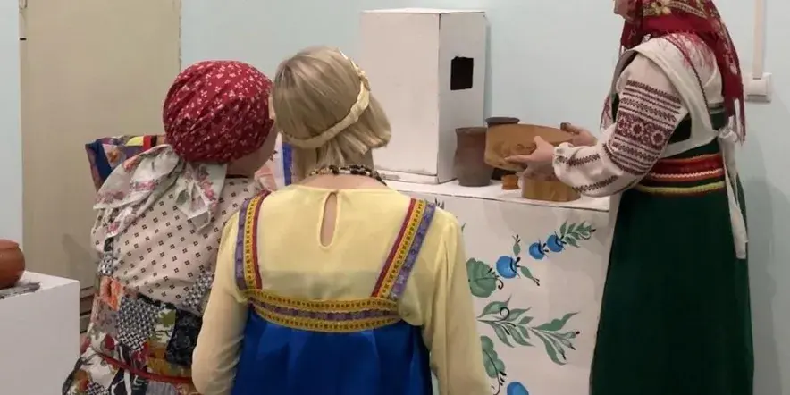 Интерактивная программа «Избушка на клюшку»