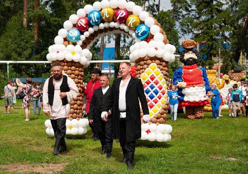 Фестиваль "День сибирского купечества"