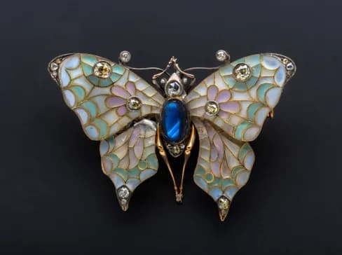 Выставка «Драгоценности! Блеск русского двора»