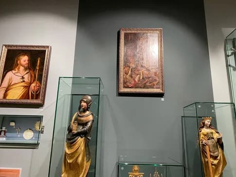 Выставка «Католицизм: вероучение и культ»