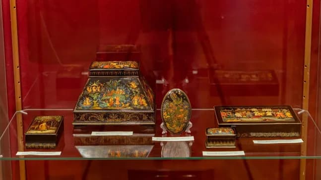 Экскурсия «Русские лаки»