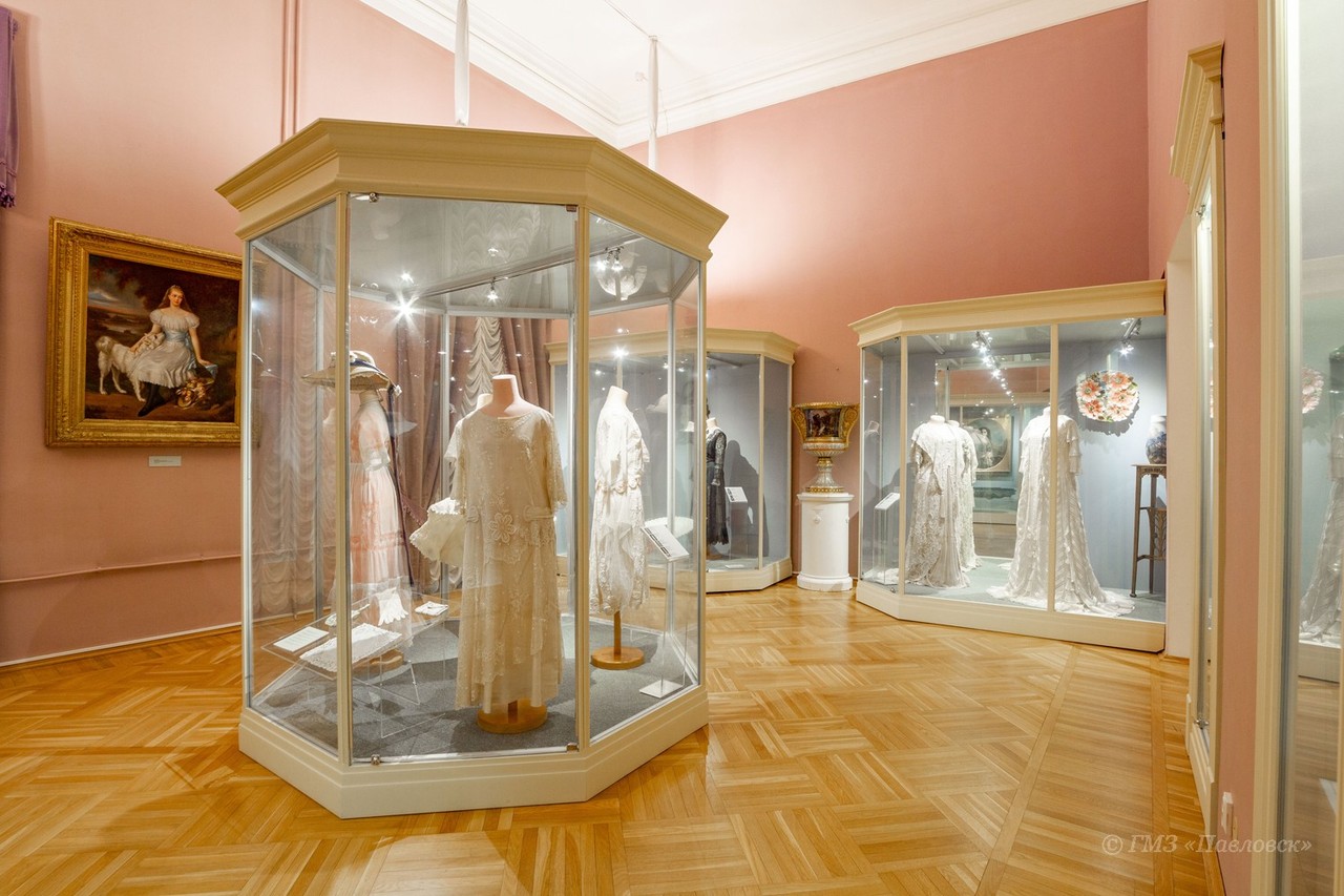 Экспозиция Музея костюма