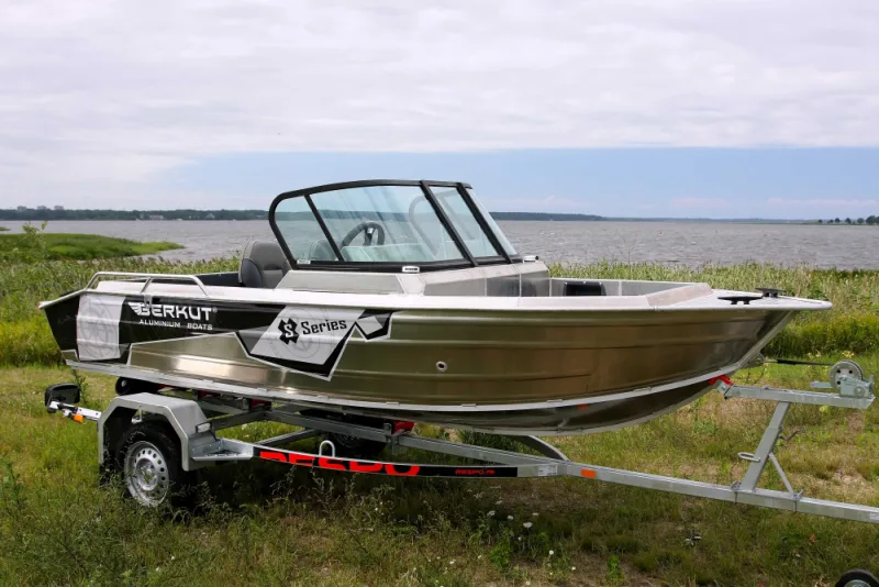 BERKUT S-FISHER