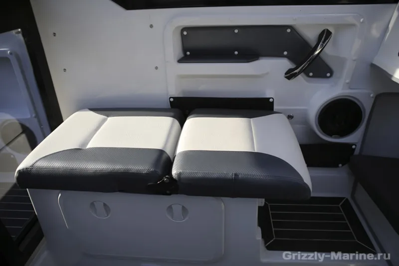GRIZZLY 600 CABIN