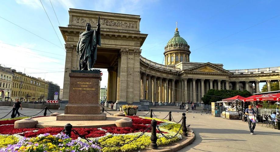 Санкт-Петербург: Культурная столица России. Бонус : ночная теплоходная экскурсия — фото 2