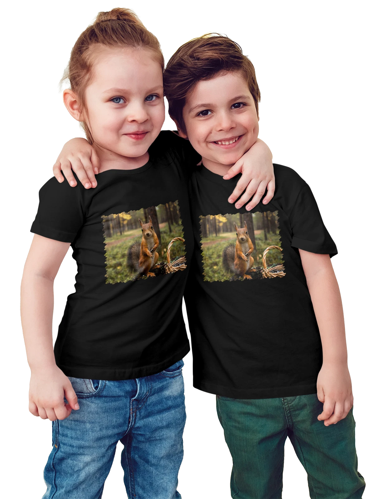 Футболка детская Животные Белка с покупками чёрная с принтом — портрет животного — Чёрная, фото 1