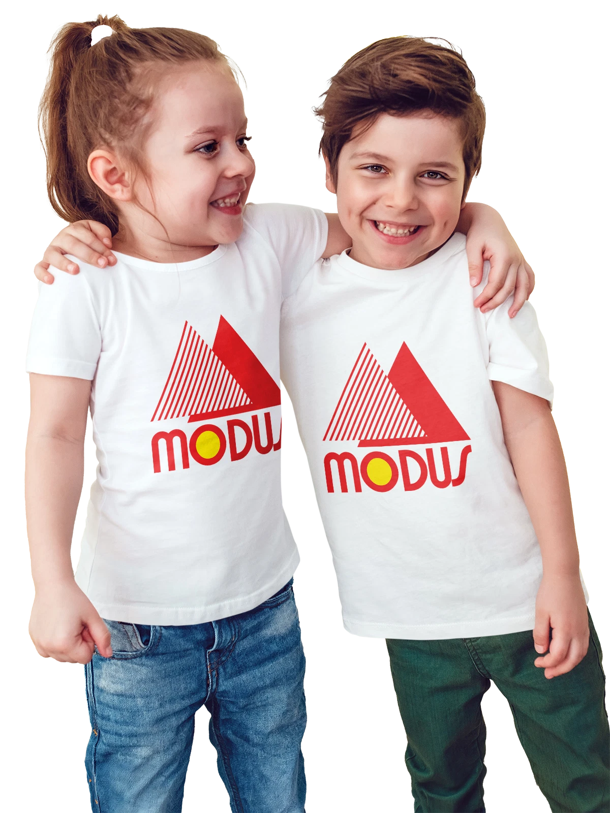 Футболка детская Modus белая с принтом — современная айдентика — Белая, фото 1