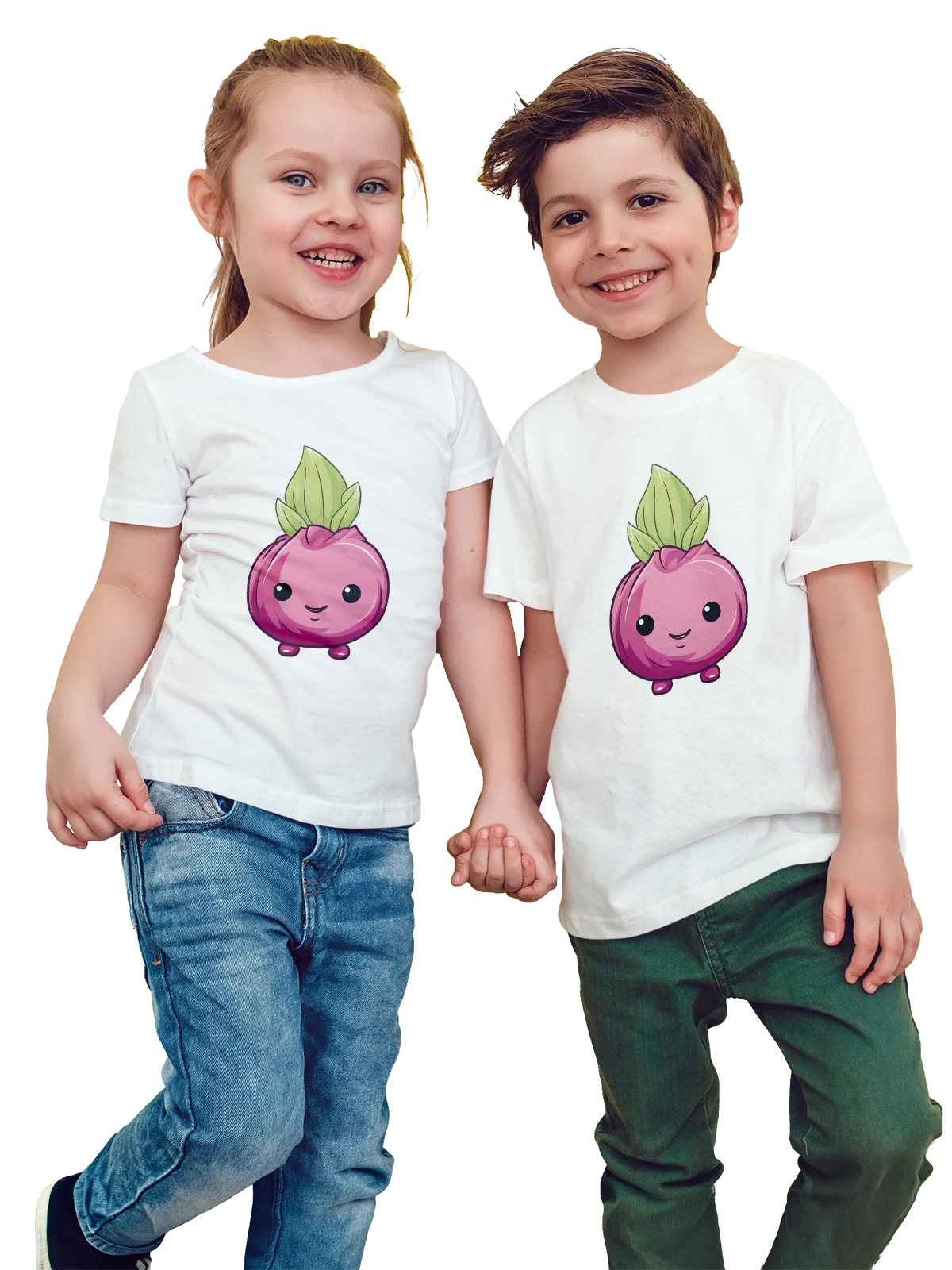 Футболка детская Мультяшный лук с зелеными листьями и лицом белая с принтом — забавная луковица — Белая, фото 1
