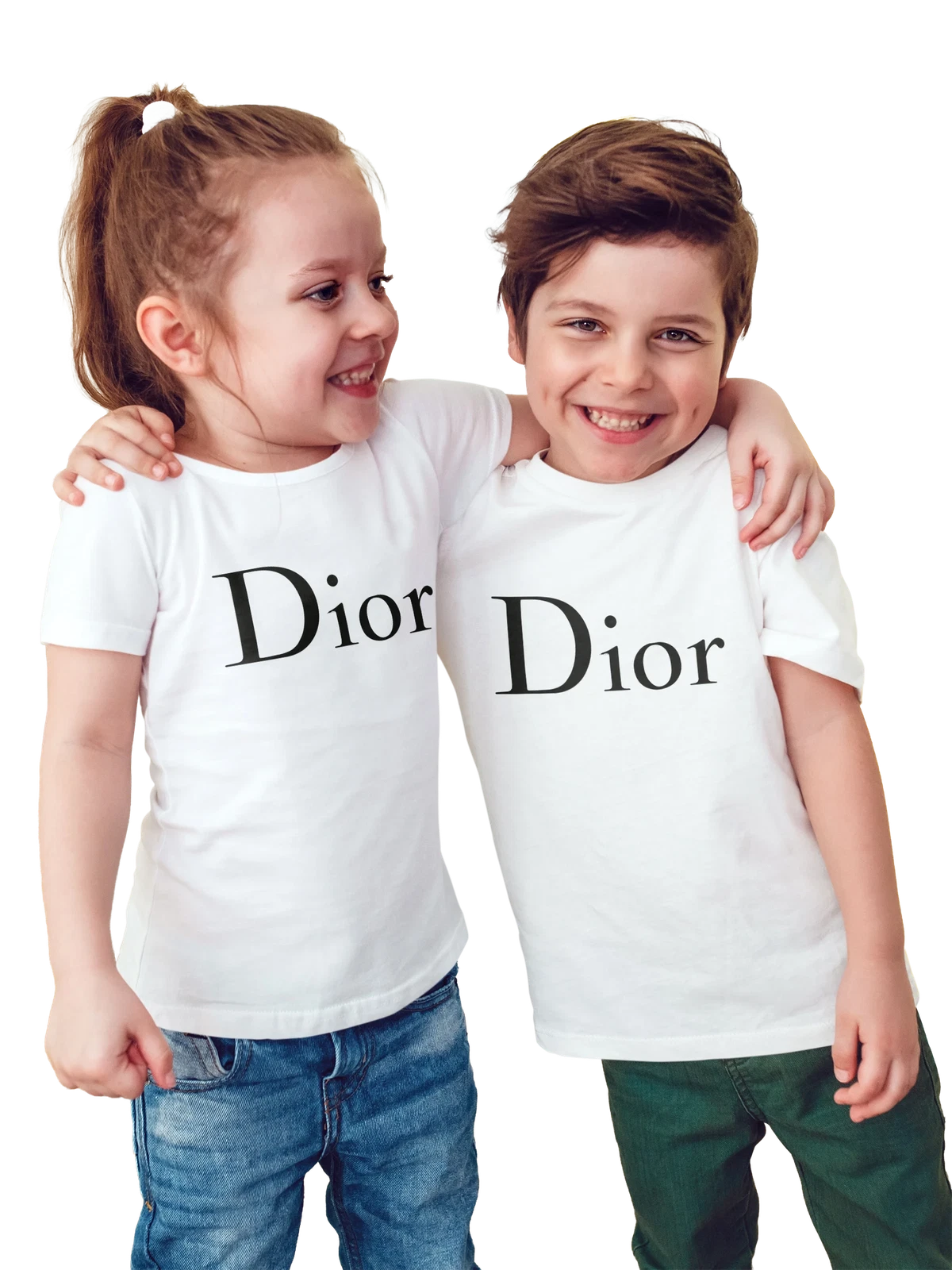 Футболка детская Dior белая с принтом — элегантная типографика — Белая, фото 1